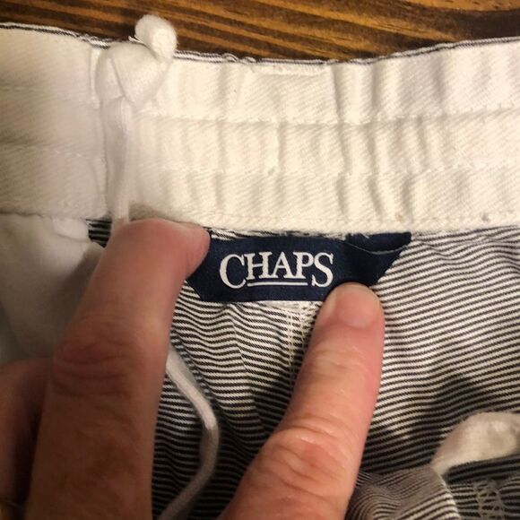 CHAPS Mens Casual Shorts Size Large - Picture 2 of 6